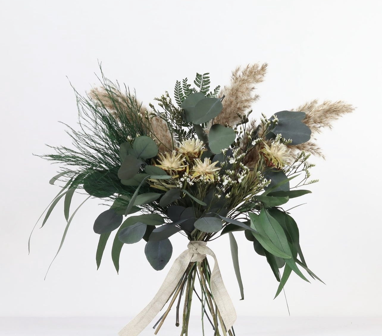 Buchet flori naturale stabilizate și eucalipt - Star Buchet flori naturale stabilizate și eucalipt - Star