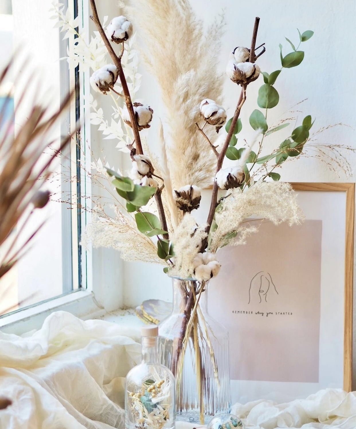 Buchet cu bumbac și plante uscate Buchet cu bumbac și plante uscate